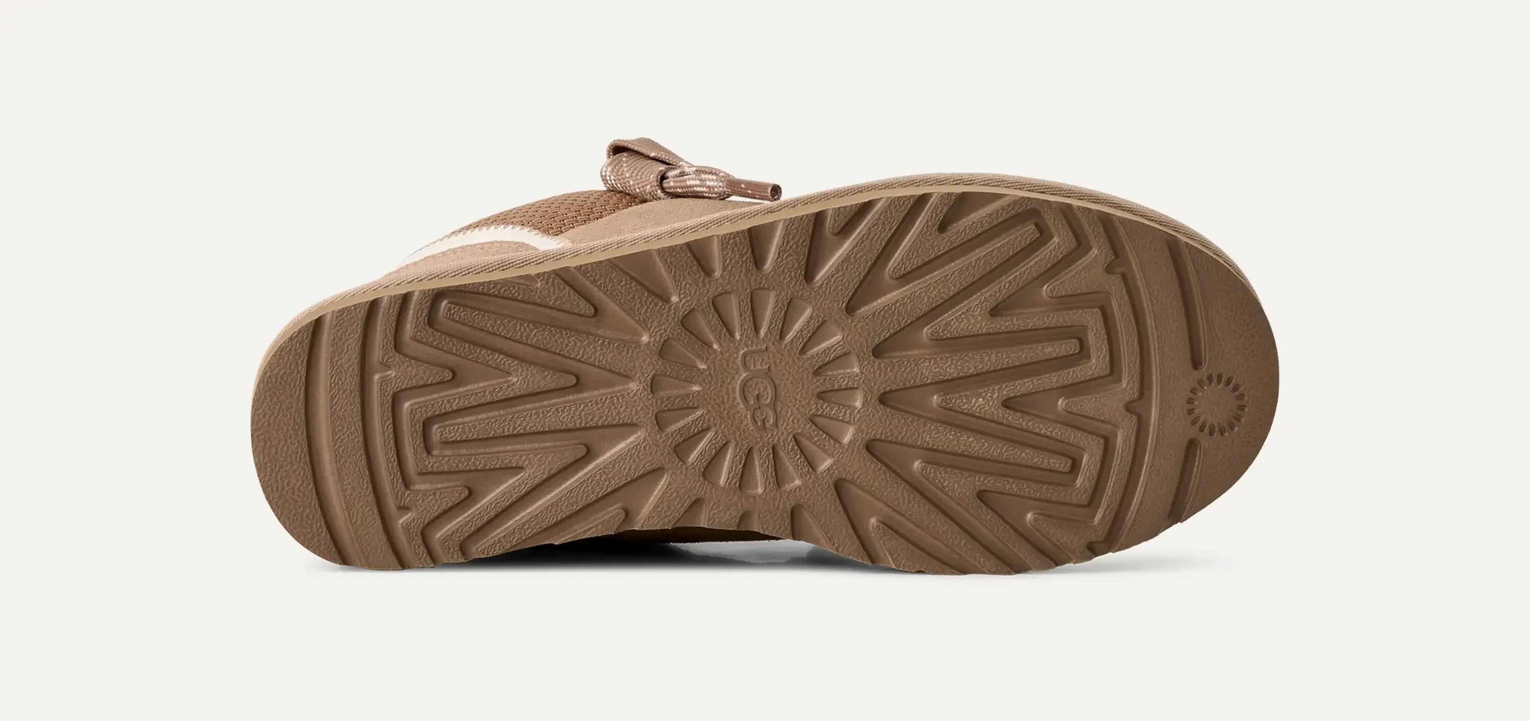 Кроссовки UGG Lowmel Sand