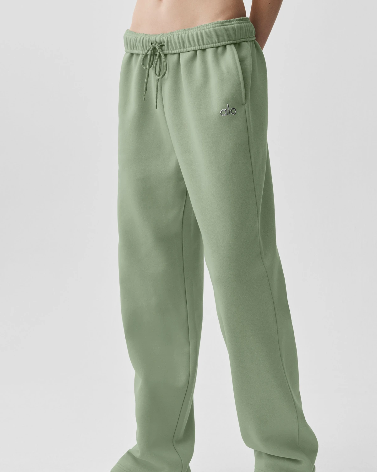 Брюки спортивные ALO YOGA Accolade Straight Leg