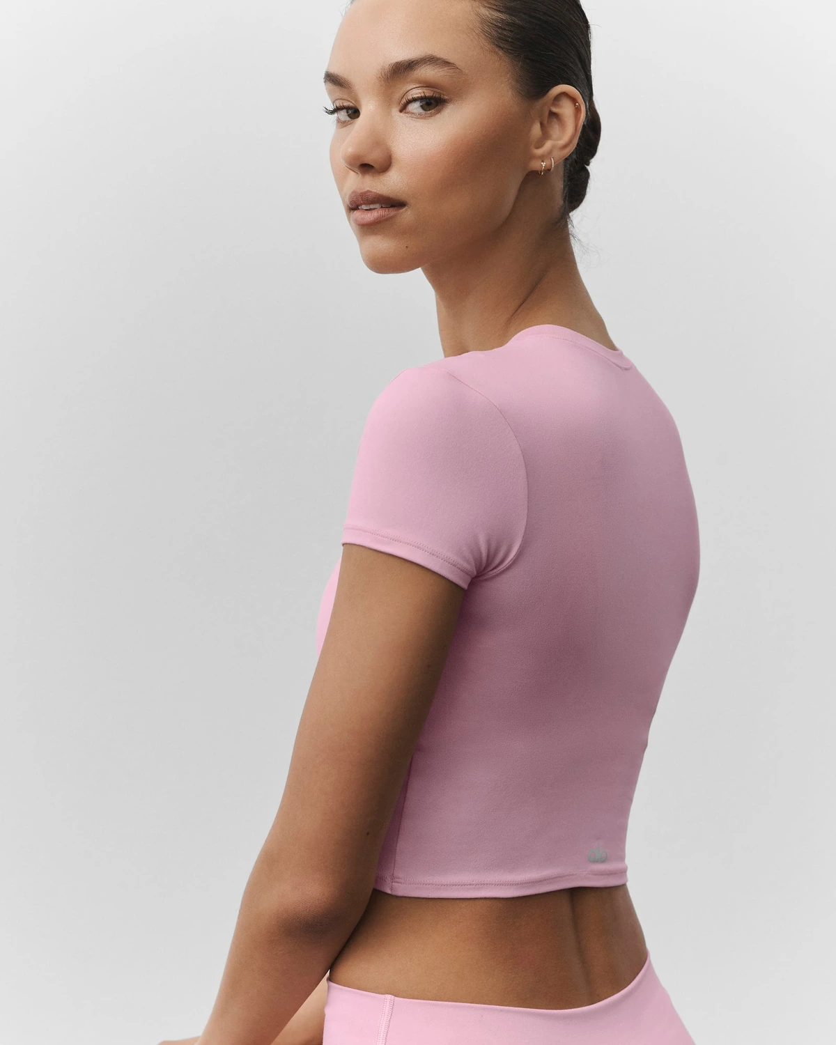 Футболка ALO YOGA Alosoft Crop Finesse