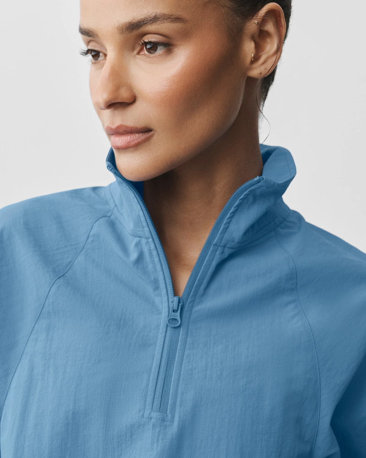 Пуловер ALO YOGA Cropped 1/4 Zip Alumni