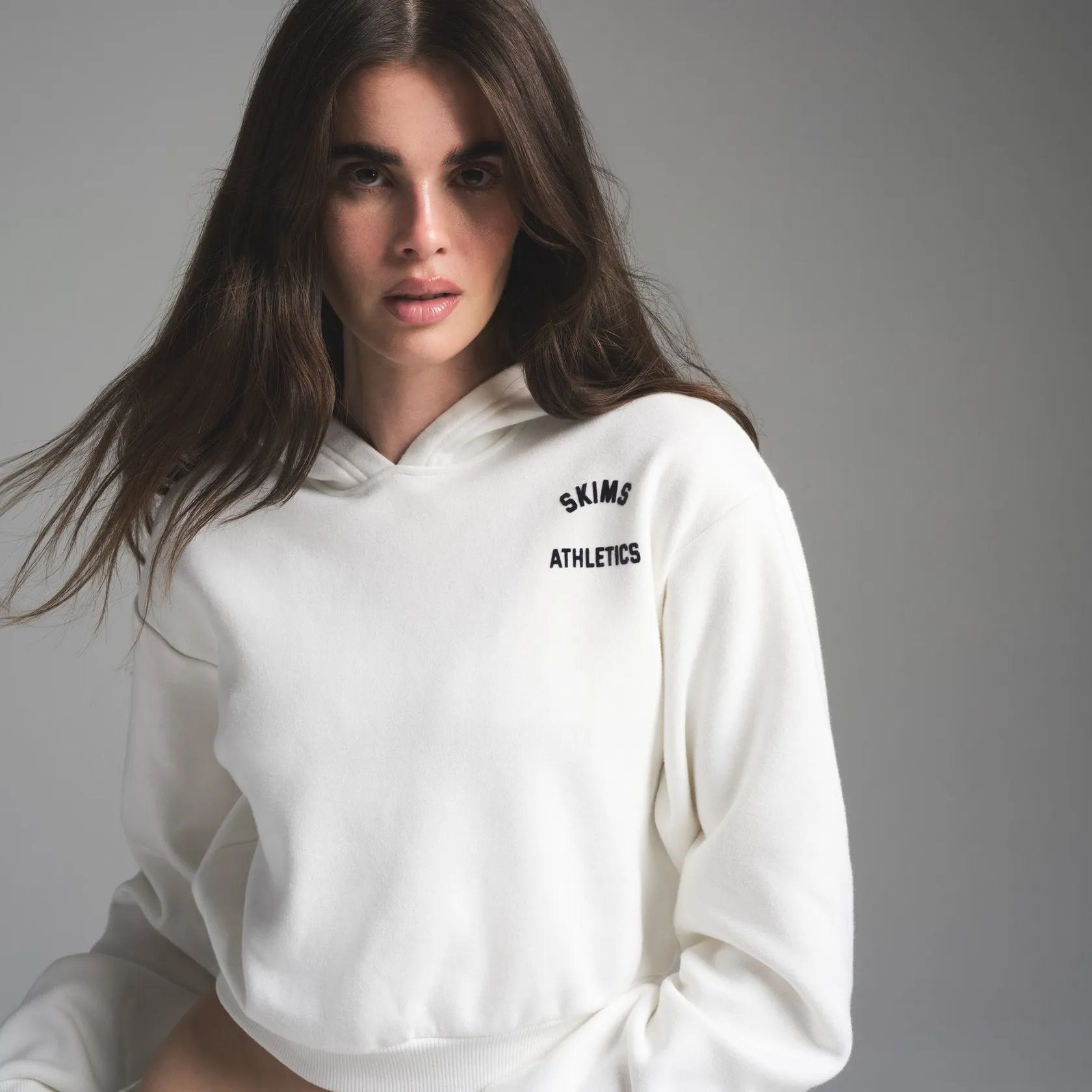 Худи SKIMS Cotton Fleece Shrunken Marble Graphic
